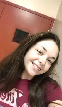 Kira, 24, United States