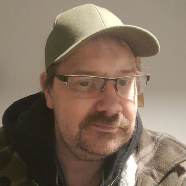 Flores James, 45, United Kingdom