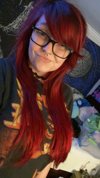 Queen, 24, United States