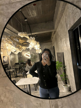 Christine, 22, Philippines