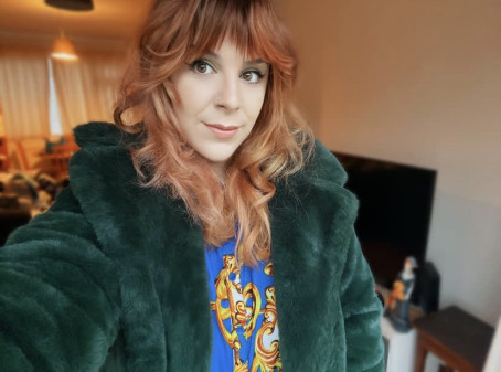 Eava, 28, Australia