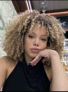 Olivia Claudia, 29, United States