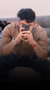 Jassi, 24, India