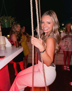 Swift Berry, 33, United States