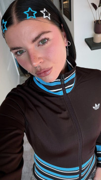 Gothelita, 28, United States