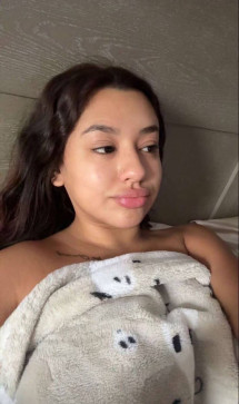 Molly Searge, 18, United States