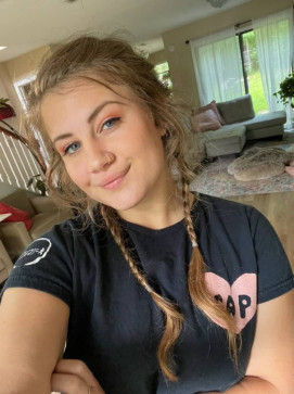 Stella, 28, United States