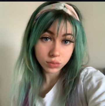 Kylie Lynn, 25, United States