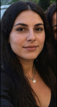 Anna Normal, 29, Austria