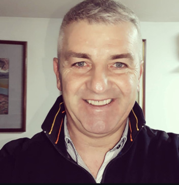 John, 62, United States