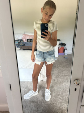 Little Jane, 18, United States