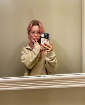 Diana Richmond, 19, United States