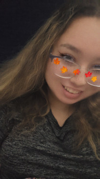 Susan L, 18, United States