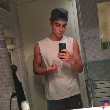 Jason, 21, United Kingdom