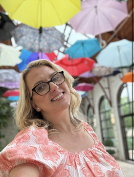 Lisa, 41, United Arab Emirates