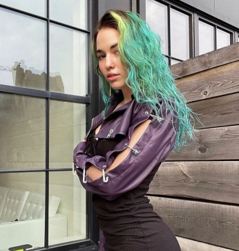Kelly Anne, 31, United States