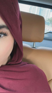 Dji Hanji, 18, Algeria