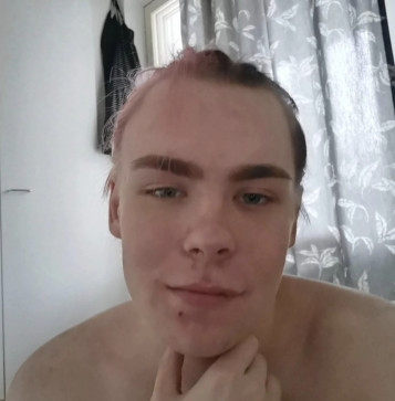 AppleEnjoyer, 27, Finland