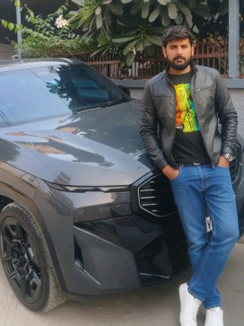 Lucksa, 30, India