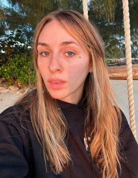 Jessica, 29, Canada