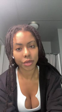 Phoebe, 26, United States