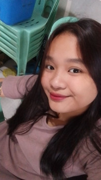Abby Surio, 25, Philippines