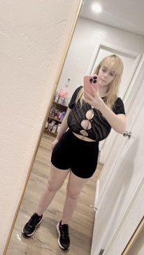 Marissa Munozzz, 21, United States