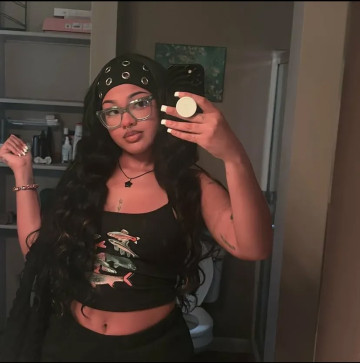 Freya, 25, United States
