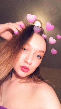 Grace Bronce, 30, United States