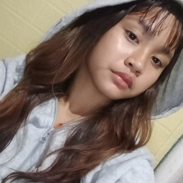 Jade Amhber Ancheta, 18, Philippines