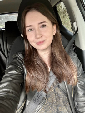 Linda Thompson, 29, United States