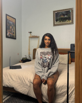 Pamella, 29, United States