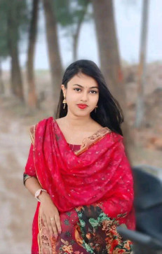 PoojaVc, 19, India
