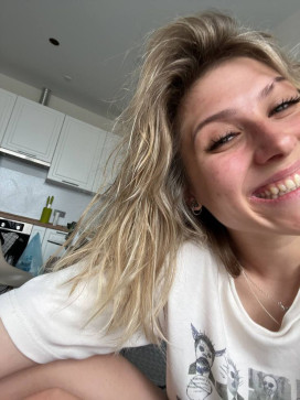 Kendall, 32, United States