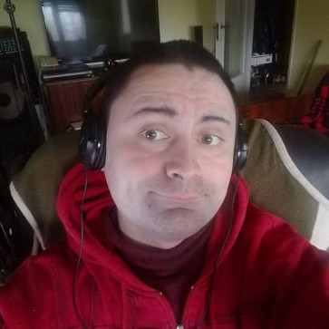 Dan Buzgau, 38, Romania