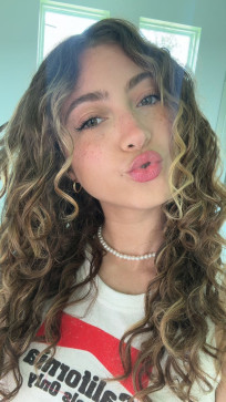Jane Nicole, 23, United States