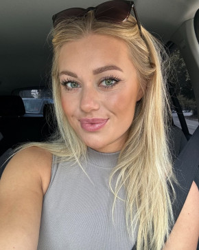Anna Vol, 30, United States
