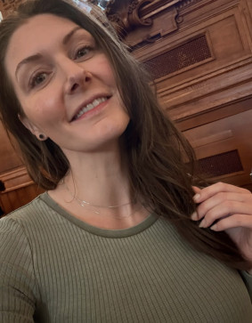 Fiona, 41, United States