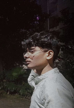 Arka, 18, Romania