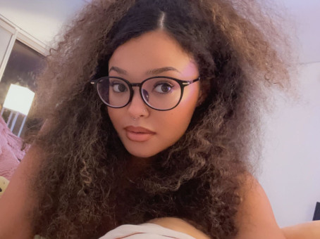 Jessycute, 28, United States