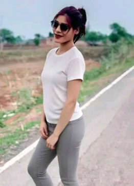 Ruchi Sharma, 20, India