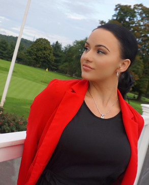 Britney, 18, United States