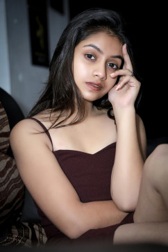 Ivana 456, 22, Singapore