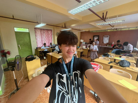 Justin, 18, Philippines