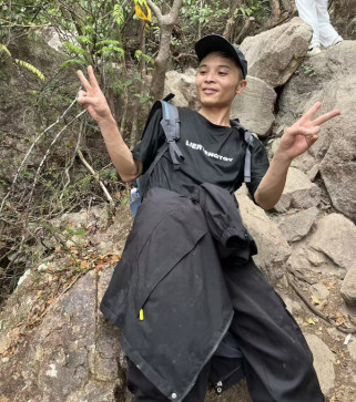 Sun, 26, China
