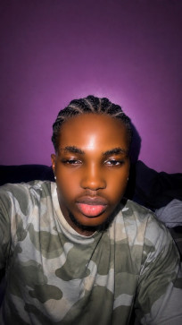 DavidB, 21, United States