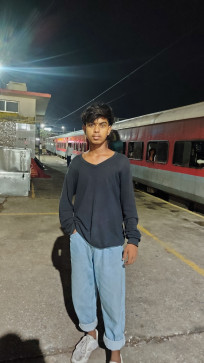Amar Gautam, 18, India