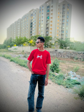 Sagar Khan, 18, India