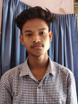 Azad Alam, 18, India
