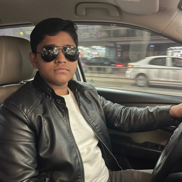 Jitu Jitu Gupta, 18, India